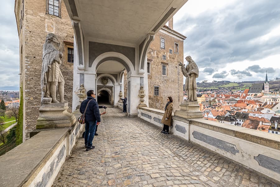 CK小鎮-庫倫洛夫Český Krumlov斗篷橋上是俯瞰CK小鎮的好地方