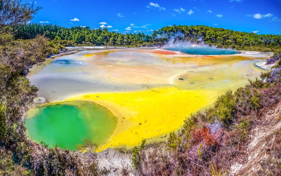 懷奧塔普地熱公園香檳池