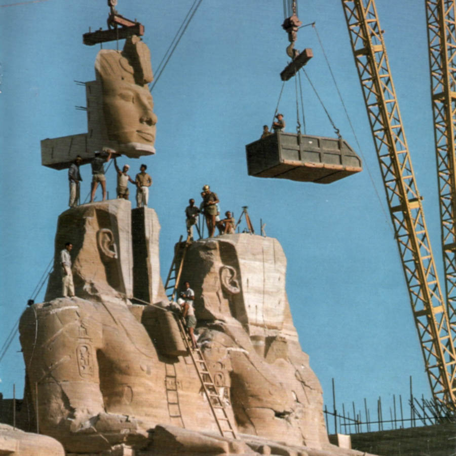 1964年啟動阿布辛貝神殿搬遷計畫