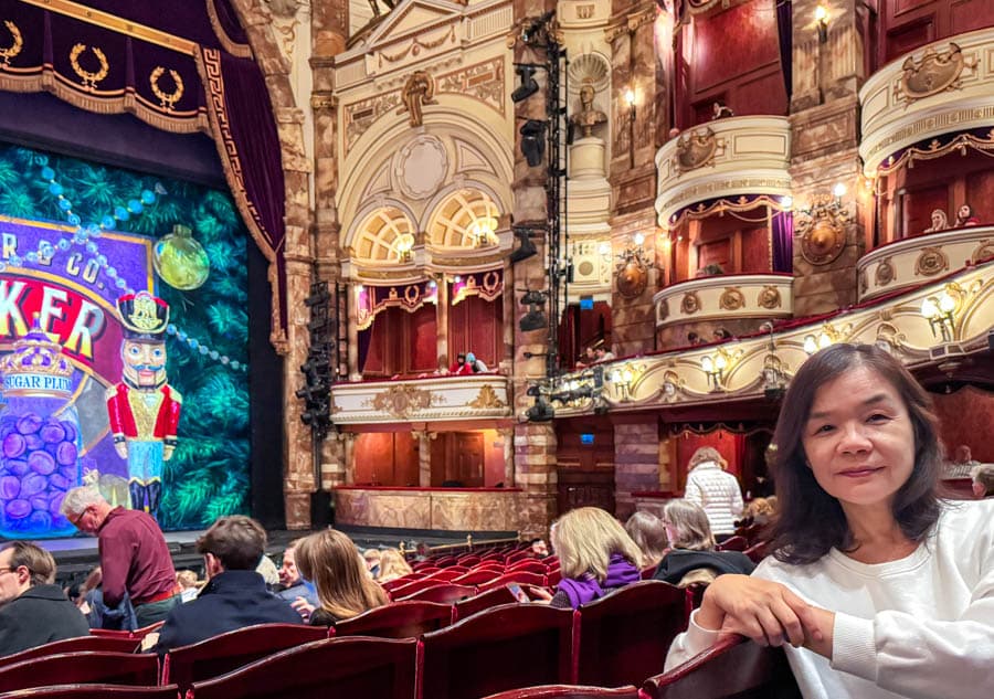 在倫敦科利瑟姆劇院(London Coliseum)欣賞芭蕾舞《胡桃鉗》