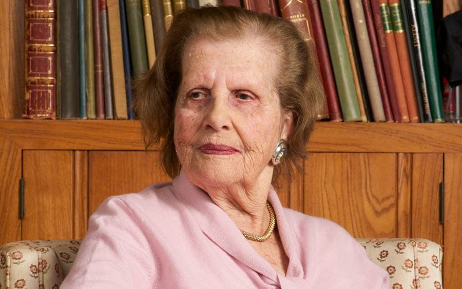 從奧地利政府手中奪回家產的瑪麗亞·阿特曼（Maria Altmann）