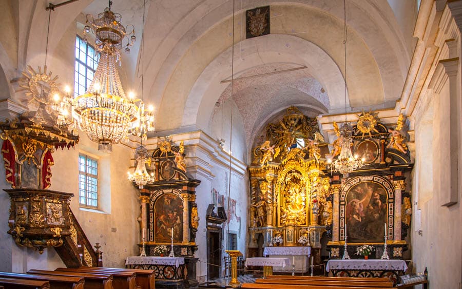 布雷德湖聖母升天大教堂內部