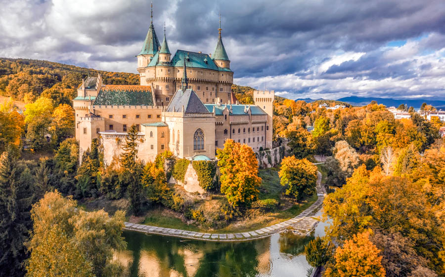 斯洛伐克的博伊尼采城堡(Bojnice Castle)