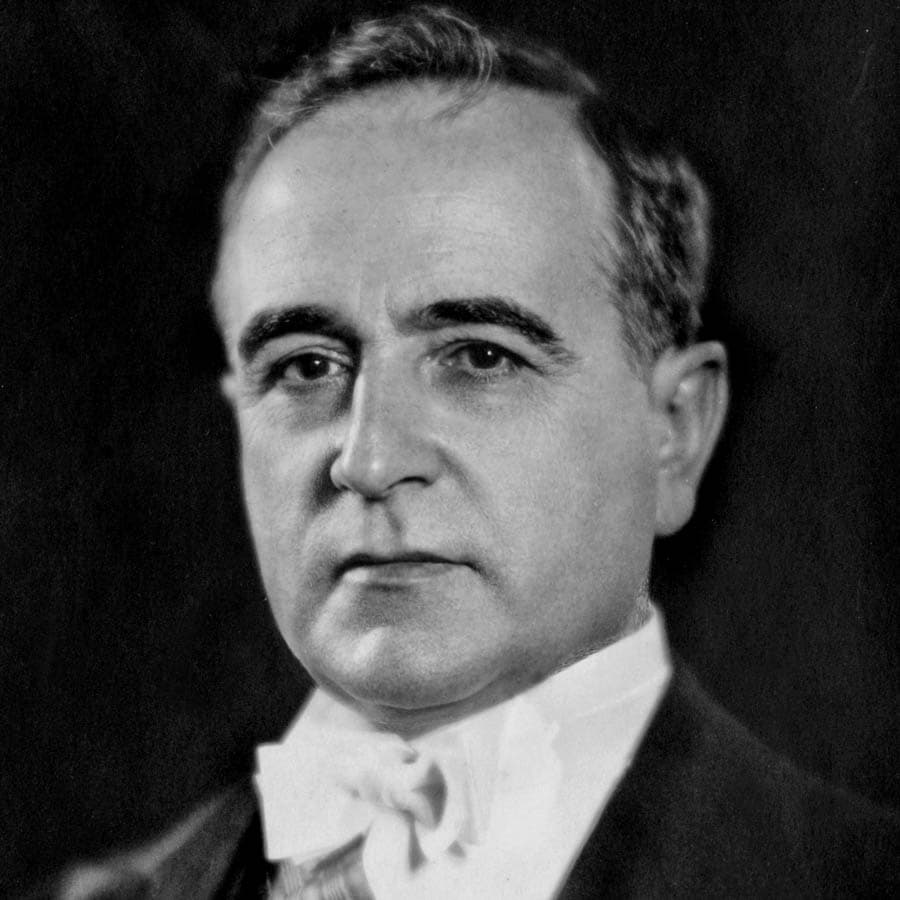 巴西總統Getúlio Vargas將森巴納入國家文化象徵