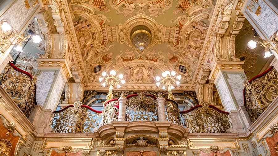 全球最美的咖啡廳-布達佩斯的紐約咖啡館