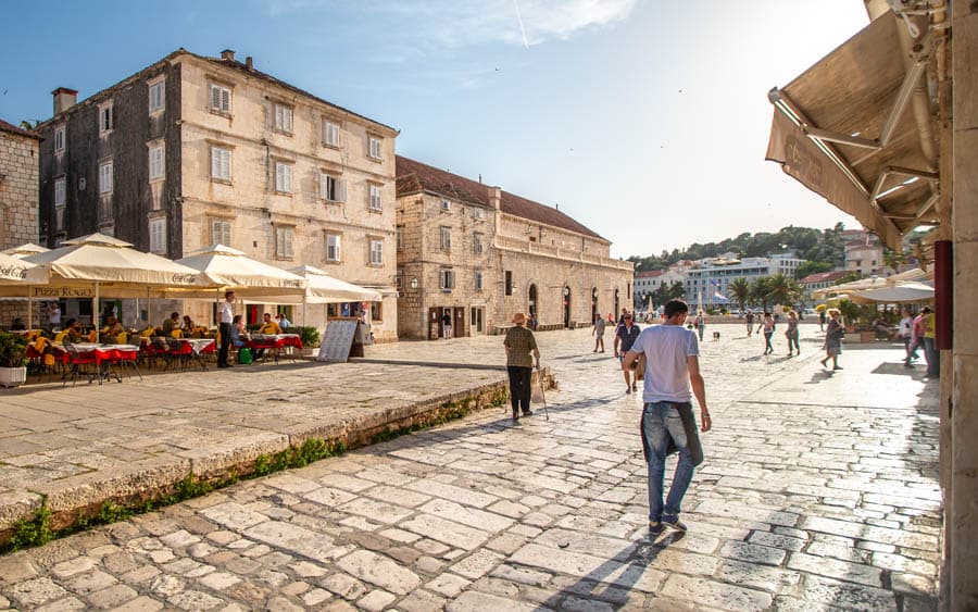 克羅埃西亞赫瓦島擁有年均2700小時以上的日照