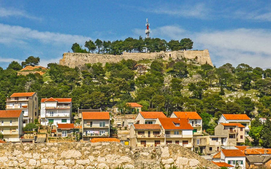 58天建成的旭本尼克聖約翰堡壘