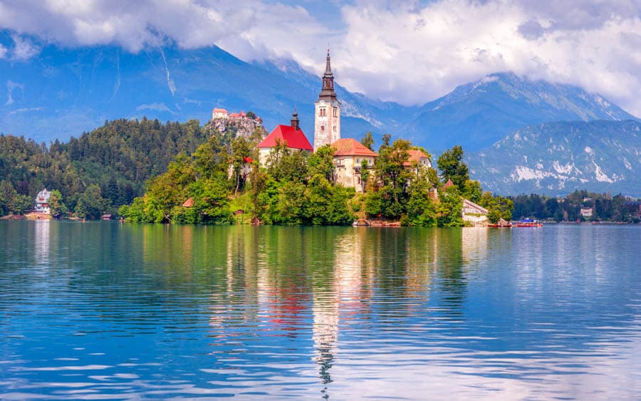 斯洛維尼亞布雷德湖湖心小島