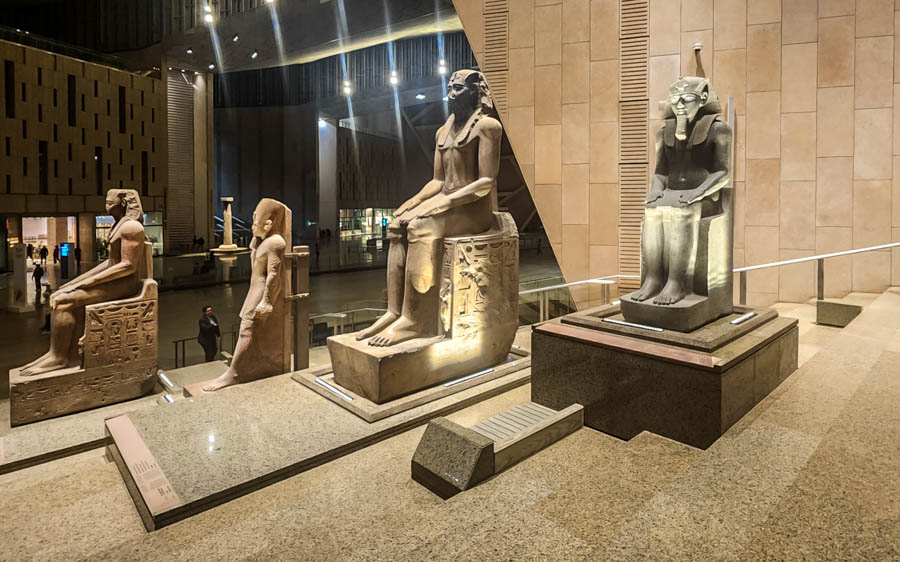 大埃及博物館大階梯
