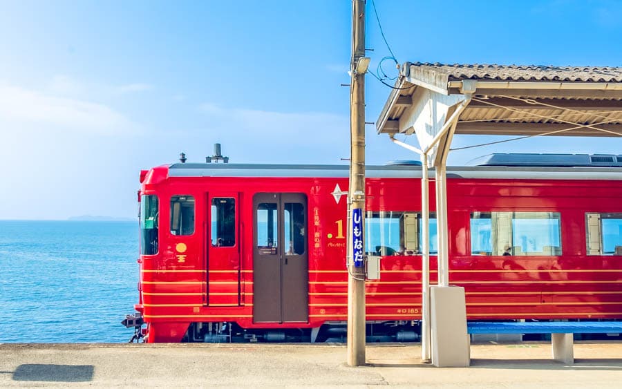 JR四國-伊予灘物語號列車
