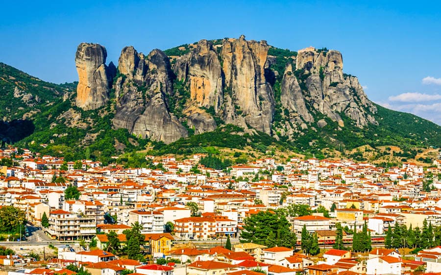 希臘梅提歐拉山下小鎮卡蘭巴卡