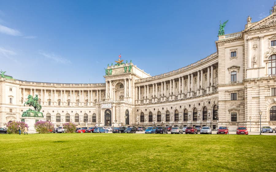 哈布斯堡的權力核心:維也納霍夫堡宮