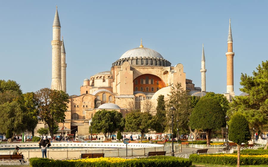 伊斯坦堡聖索菲亞清真寺外觀