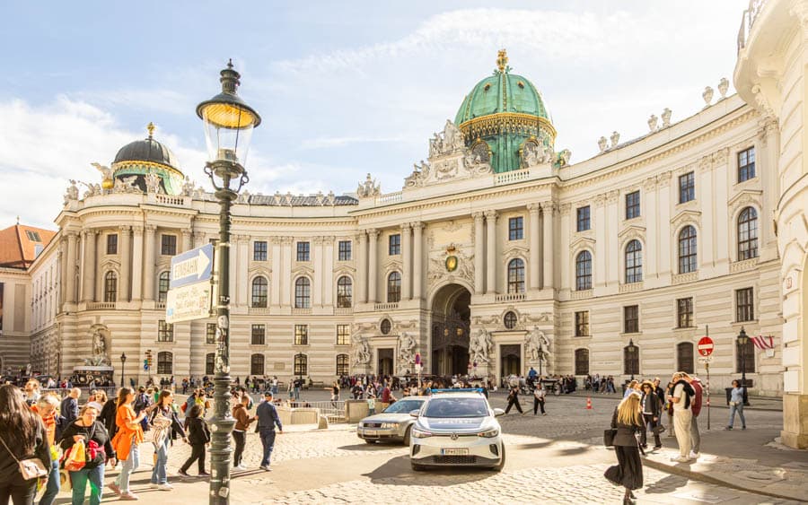 維也納霍夫堡宮米歇爾門
