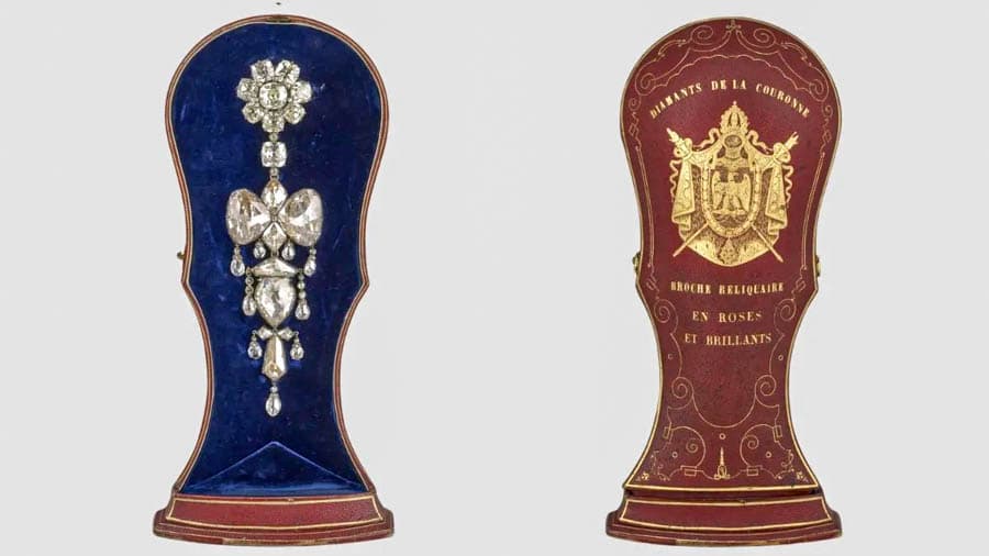 羅浮宮竊案:歐仁妮皇后的鑽石聖物盒胸針