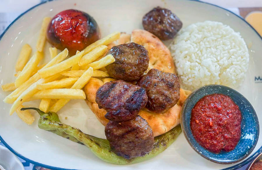 MADO土耳其餐廳-牛肉丸子，土耳其家常菜經典