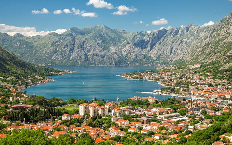 黑山共和國擁有亞得里亞海類峽灣地形
