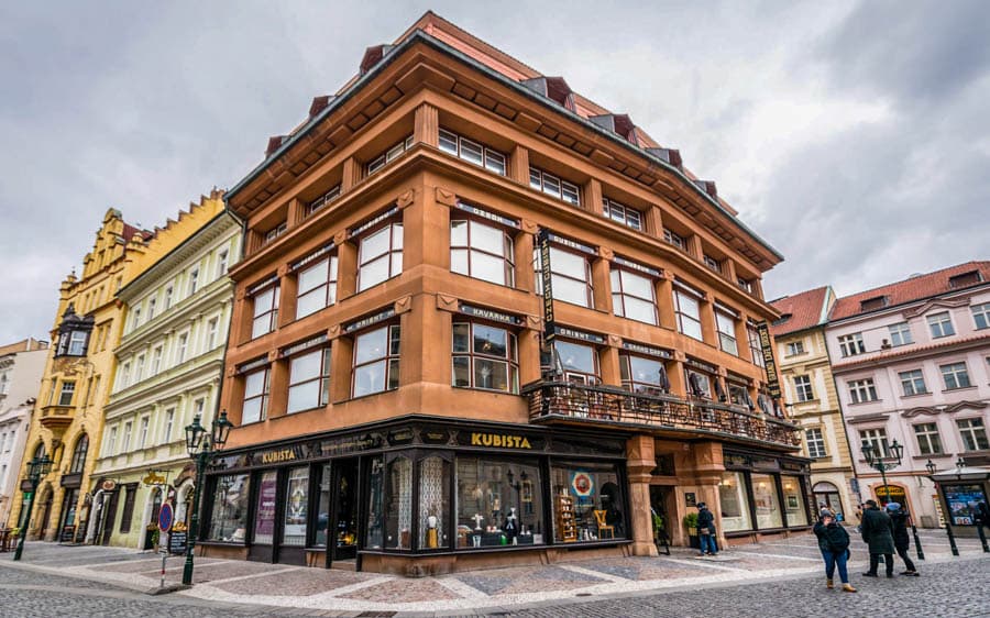 布拉格立體主義建築:黑聖母之家