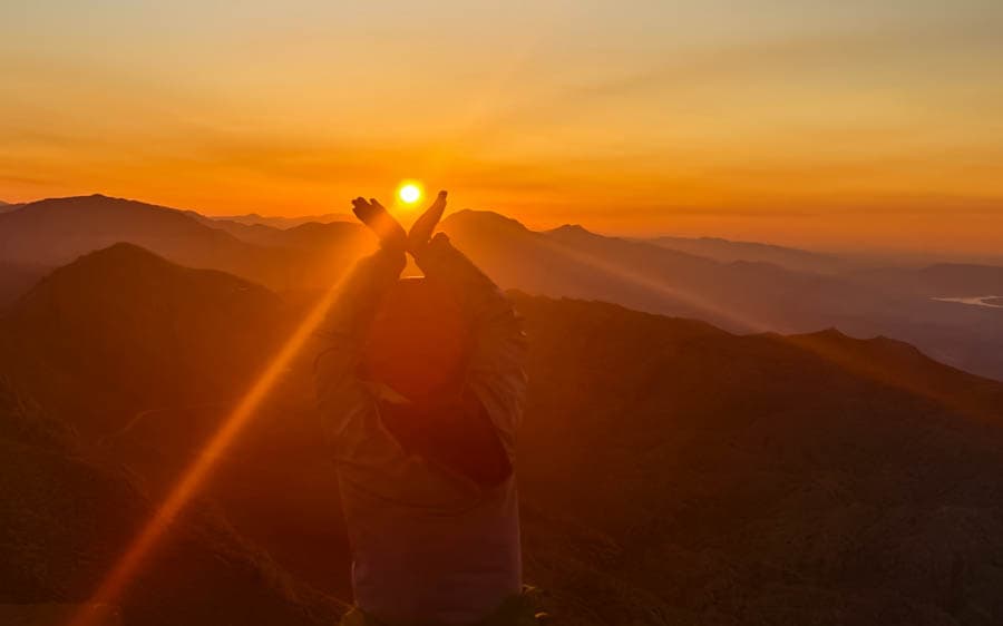 土耳其人頭山(內姆魯特山)東平台觀賞日出