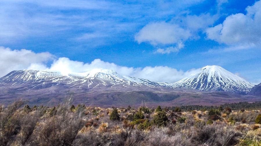 東加里羅國家公園的三座火山