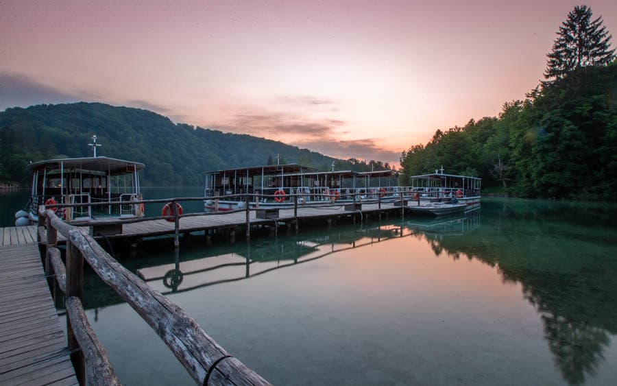 克羅埃西亞世界遺產-十六湖國家公園景區飯店Hotel Jezero