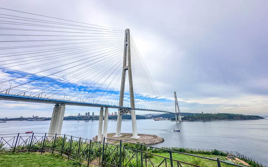 俄羅斯島大橋