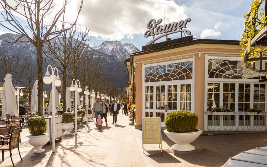 位在巴德伊修的Café Zauner，是茜茜公主喜愛的甜品店