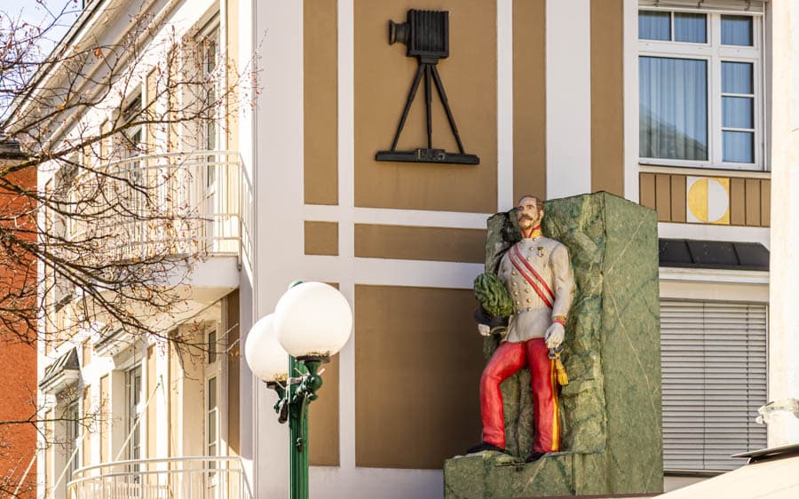 巴德伊修鎮上的法蘭茲約瑟夫雕像