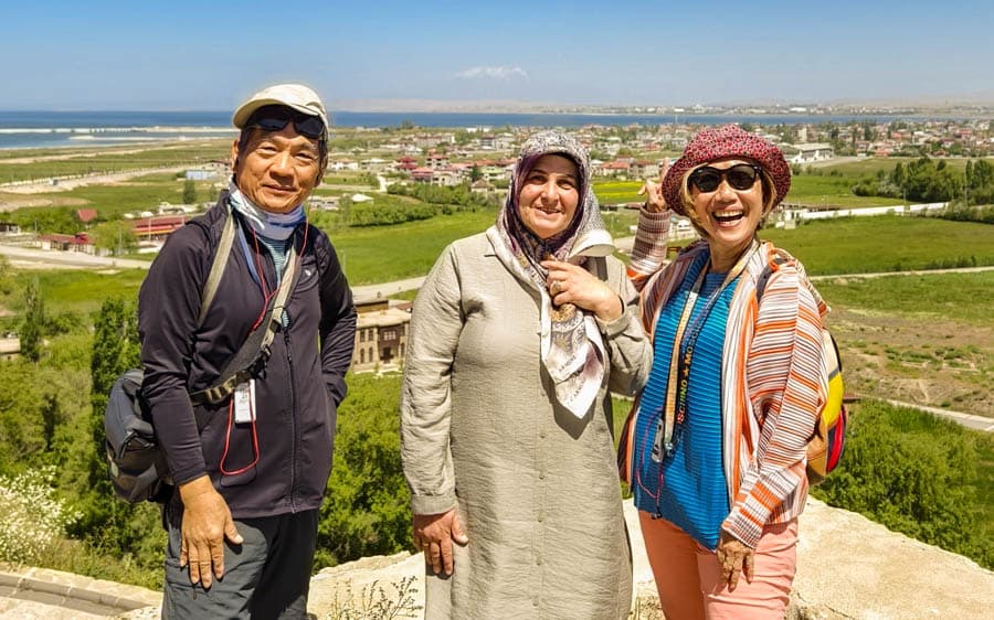 與凡城庫德族媽媽合影