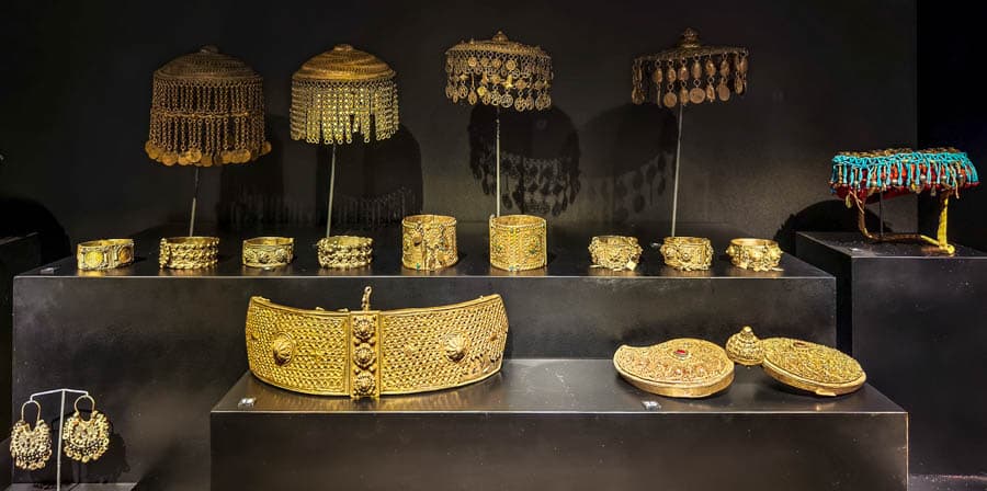 鄂圖曼烏銀新娘頭飾、婚禮飾品與貴族腰帶