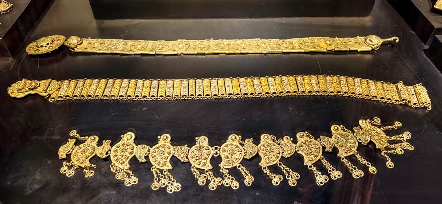 鄂圖曼婚禮配件烏銀與銀絲腰帶、流蘇額飾