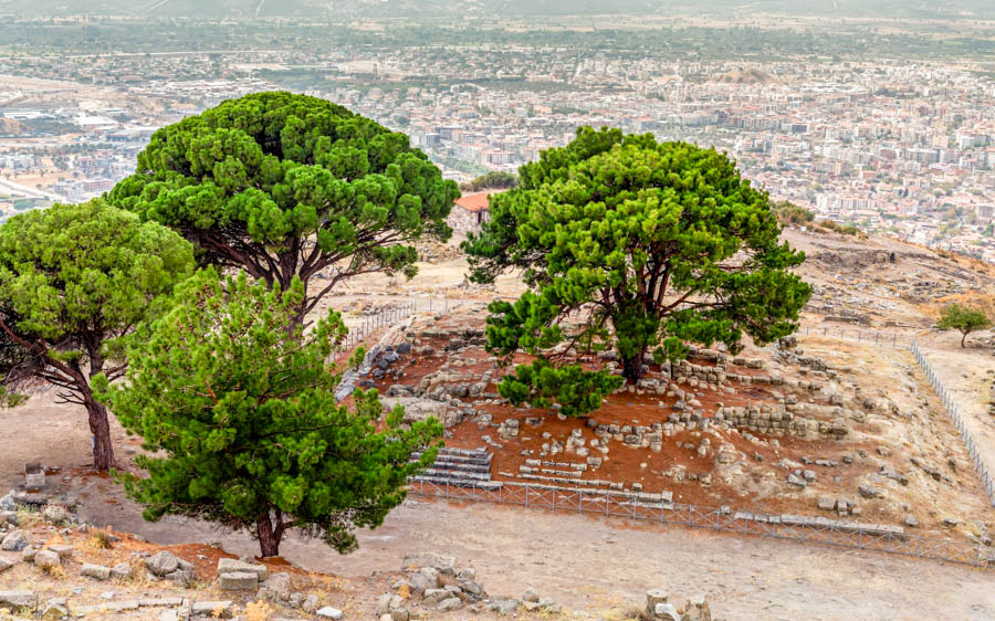 貝加蒙宙斯大祭壇的地基