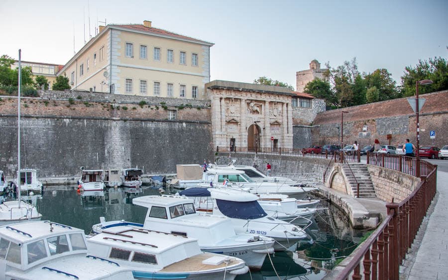 克羅埃西亞札達爾建於1543年的陸門(Land Gate)