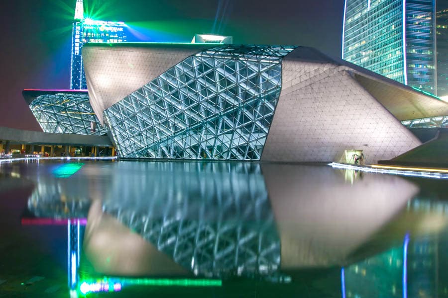 廣州大劇院-札哈哈蒂作品